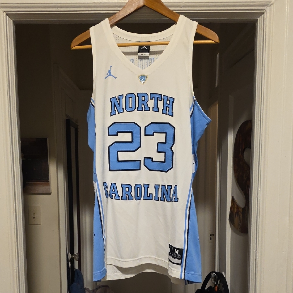 Jordan Like New North Carolina Basketball Jersey